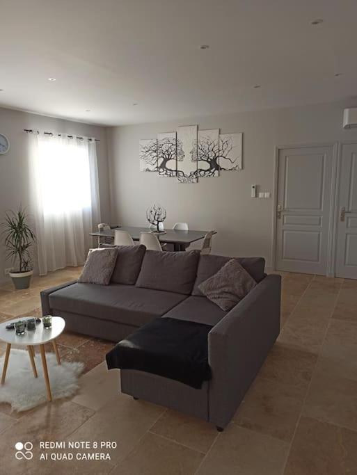 דירות Saint-Rémy-de-Provence Ilna St Remy De Provence מראה חיצוני תמונה